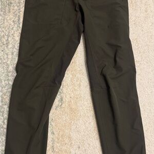 Lululemon Athletica License to Train Pants